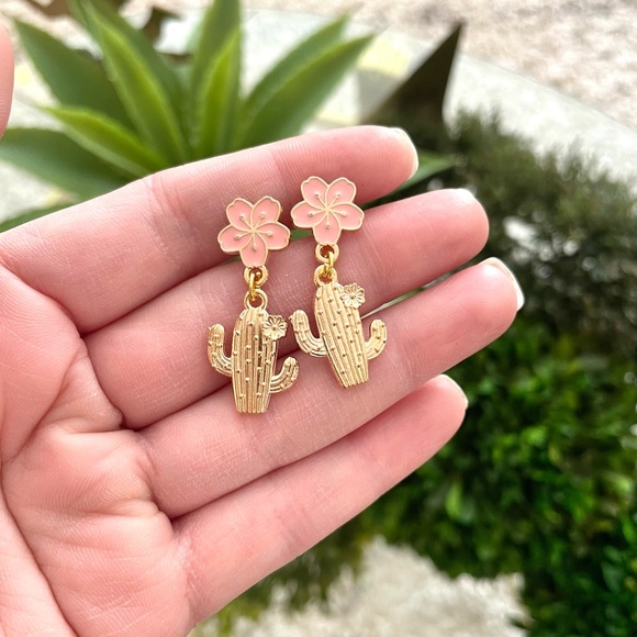 Floral Cactus Earrings - Picture 2 of 7